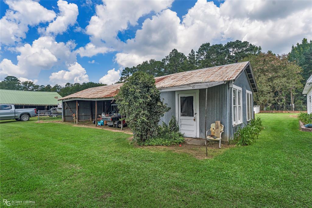 667 Hilburn Road Cotton Valley, LA 71018 - Photo 13 of 40