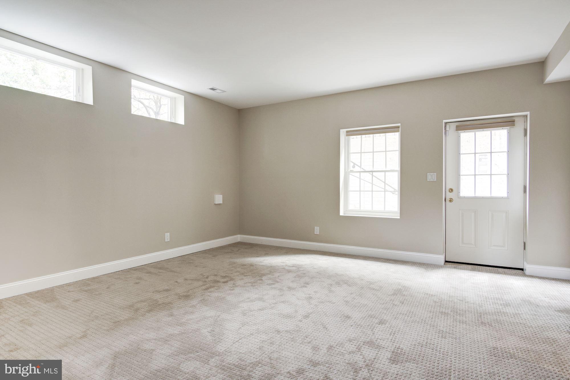 9911 Old Georgetown Road Bethesda, MD 20814 - Photo 21 of 24 Bedroom with full bath and separate entrance on LL