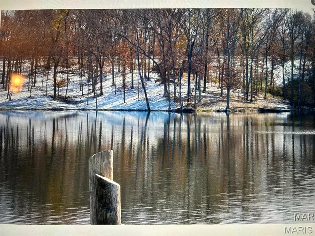 $200,000 | 35 Woodline Drive, Winfield, MO 63389