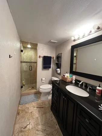 $1,750 | 102 Palmetto Court, Unit 2, Oldsmar, FL 34677
