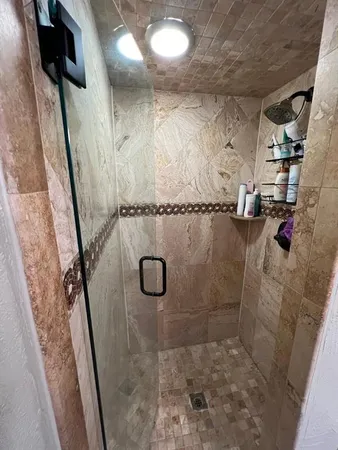$1,750 | 102 Palmetto Court, Unit 2, Oldsmar, FL 34677