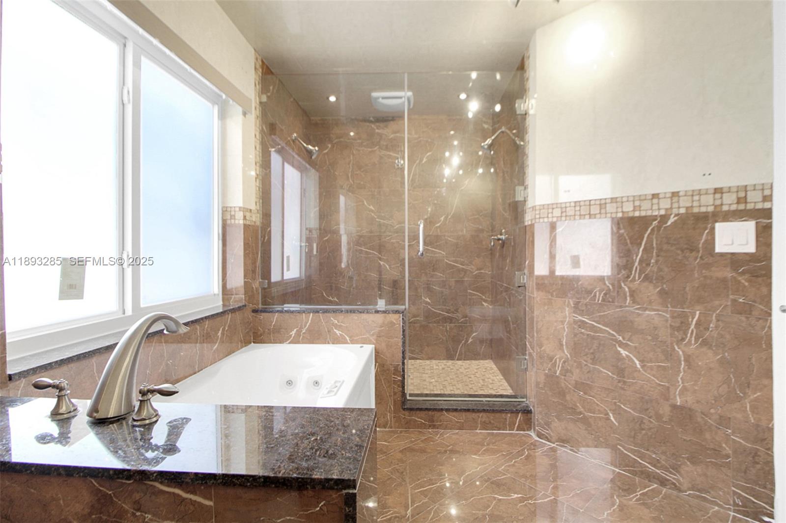 8416 Northwest 201st Street Hialeah, FL 33015 - Photo 23 of 40
