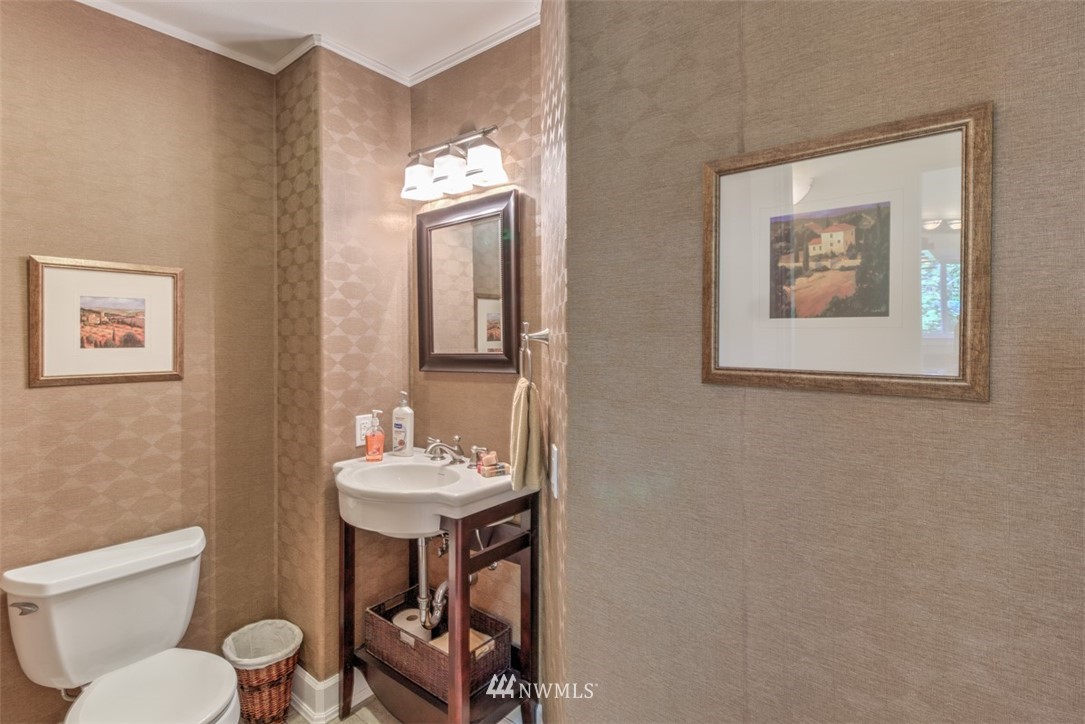 184 Capitol Ridge Road Oakville, WA 98568 - Photo 10 of 25