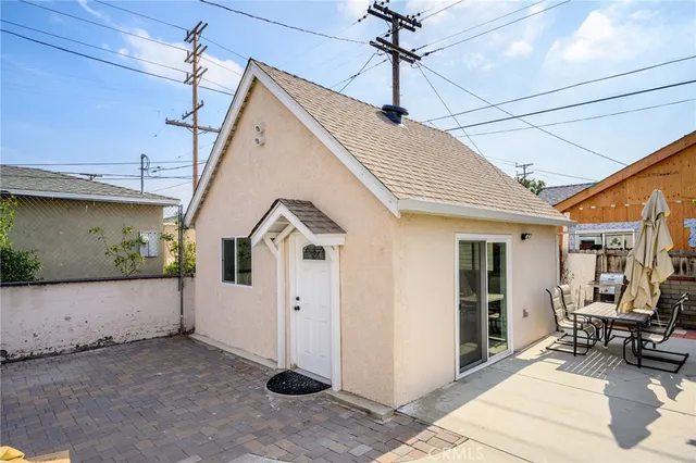 a view of a house with sitting area