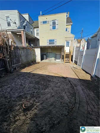 $2,400 | 912 Spring Garden Street, Easton, PA 18042