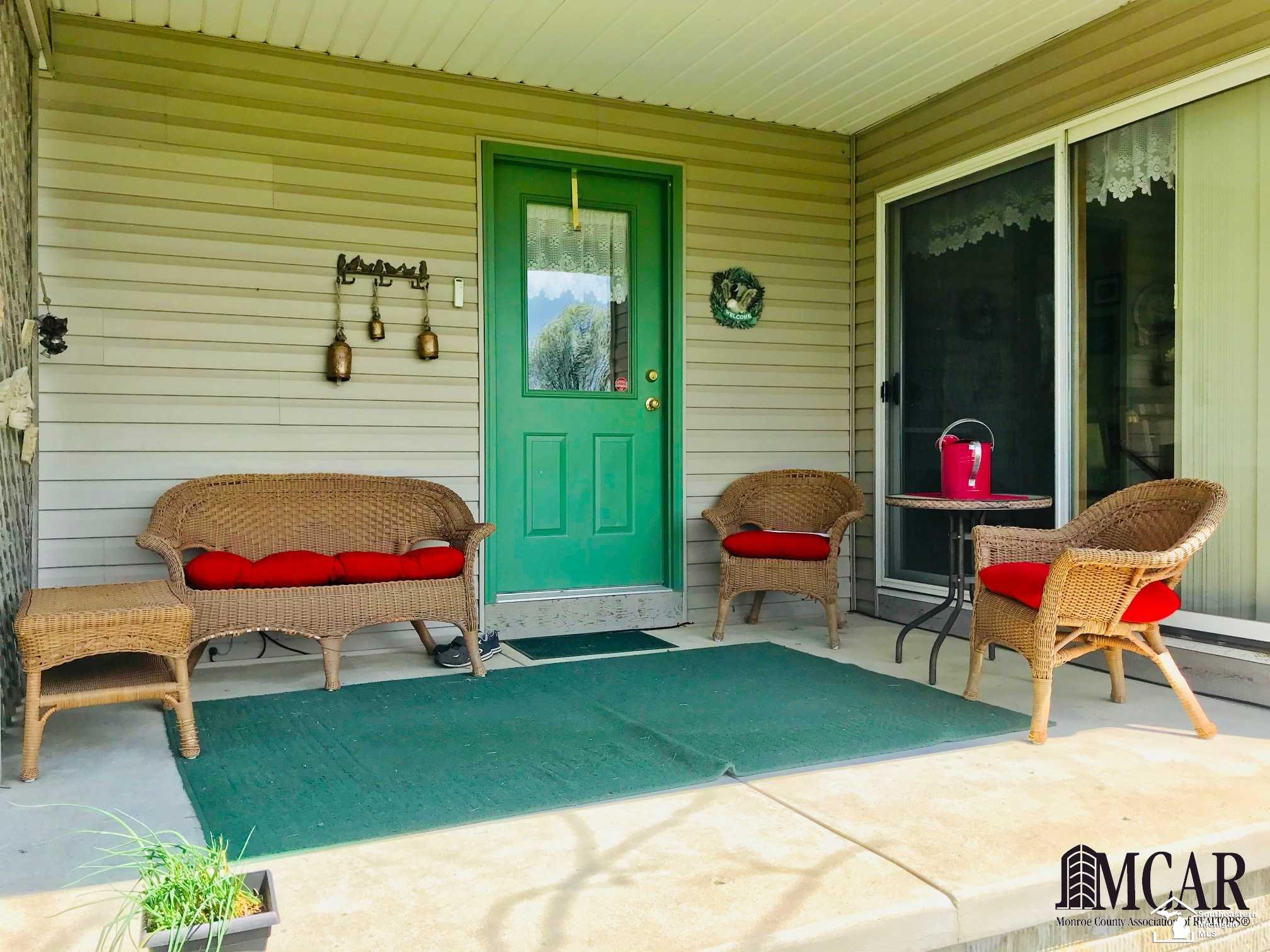 889 Yargerville Road Ida, MI 48140 - Photo 5 of 22 21444647-4.JPG