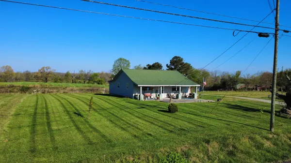 $238,000 | 1107 Summer City Road, Pikeville, TN 37367