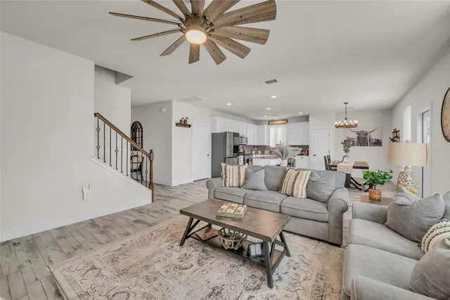 $375,000 | 624 Saturnia Drive, Georgetown, TX 78628