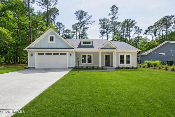 $479,900 | 3275 Mooring Drive Southeast, Bolivia, NC 28422