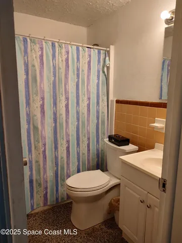 $420,000 | 211 Ave De Paz, Indialantic, FL 32903