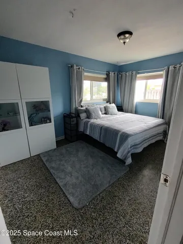 $420,000 | 211 Ave De Paz, Indialantic, FL 32903