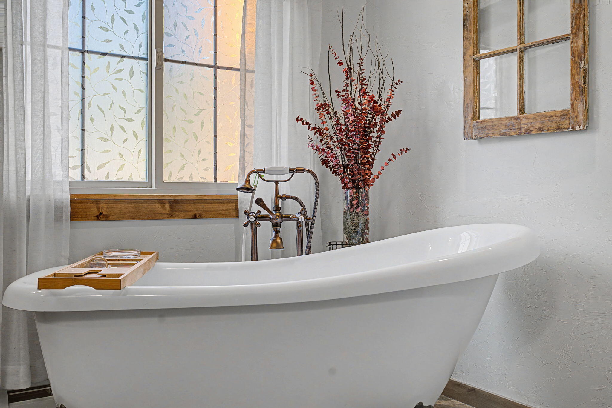 213 Big Canyon Point Ridgway, CO 81432 - Photo 14 of 41 a bathroom with a bathtub and a sink