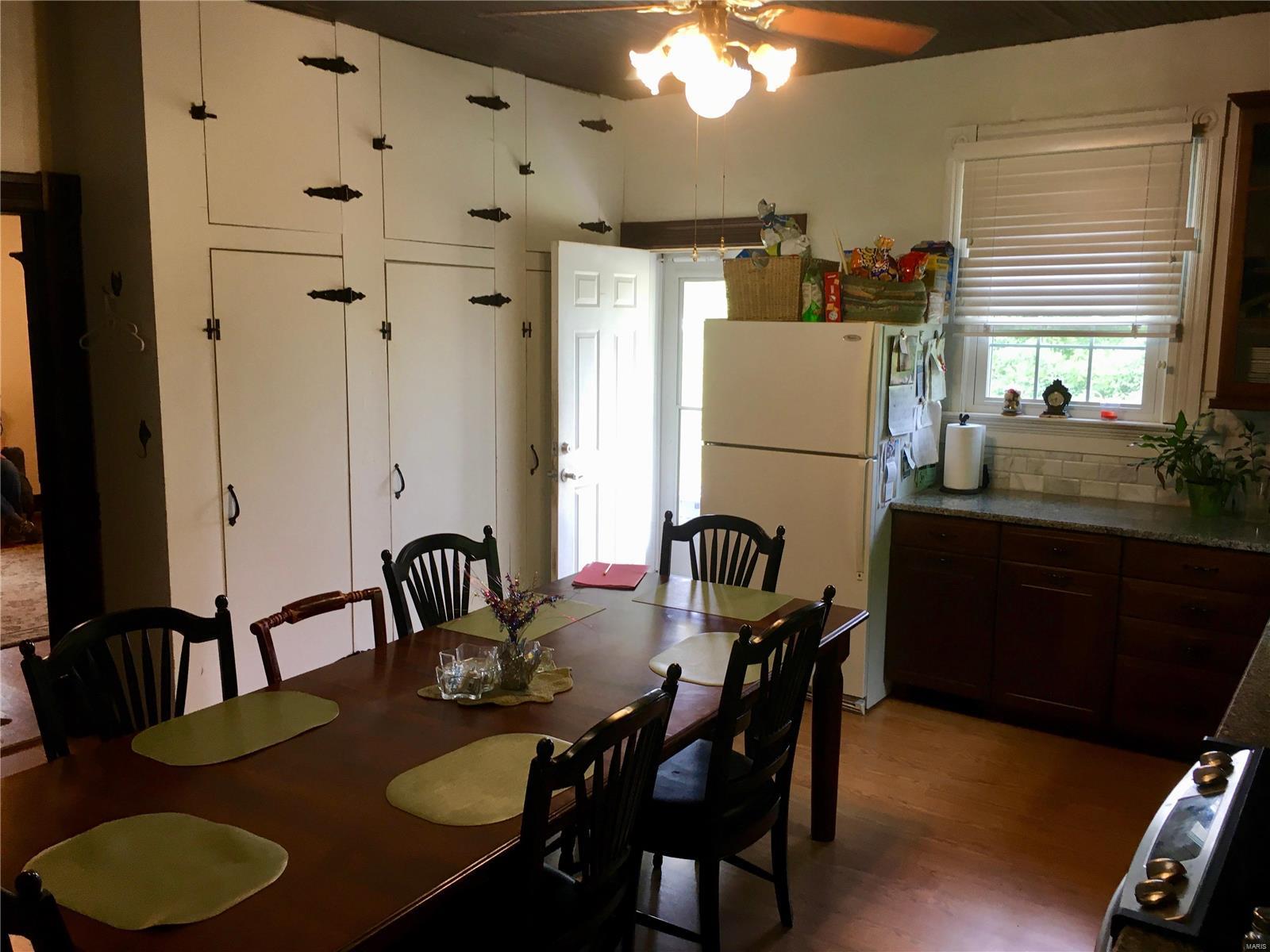 225 Brown Road St. Peters, MO 63376 - Photo 6 of 34