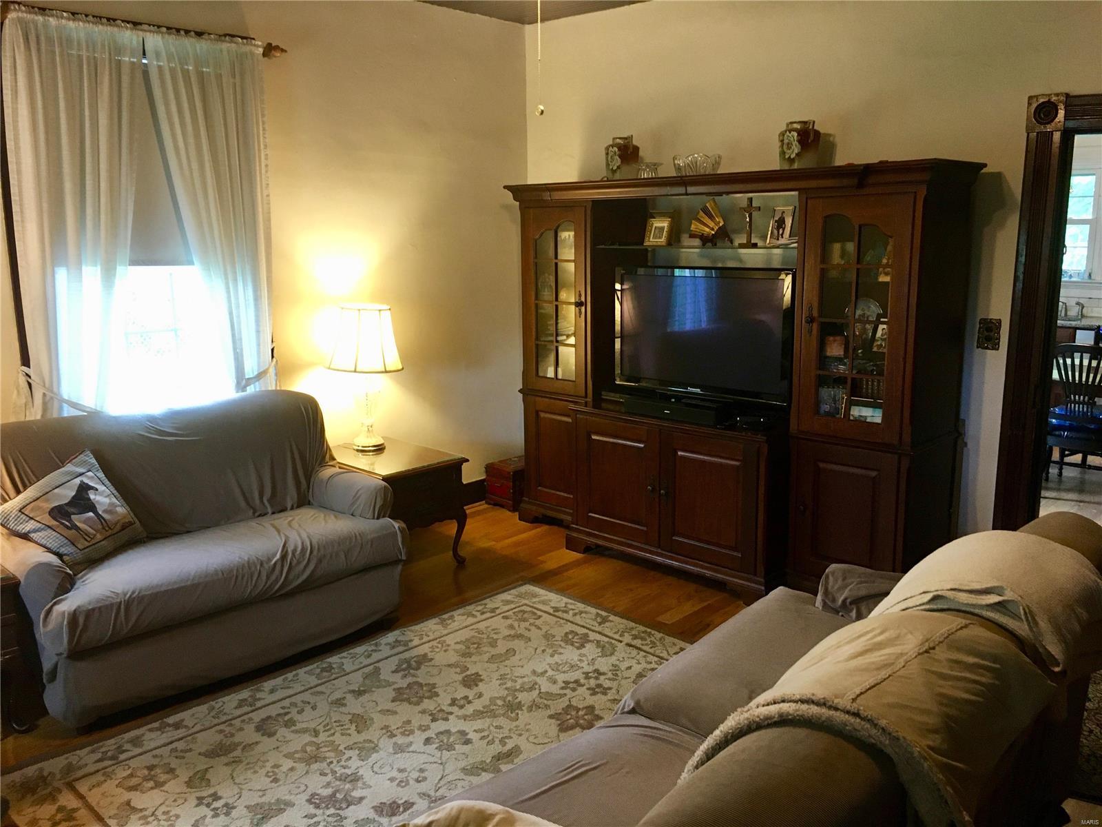 225 Brown Road St. Peters, MO 63376 - Photo 8 of 34