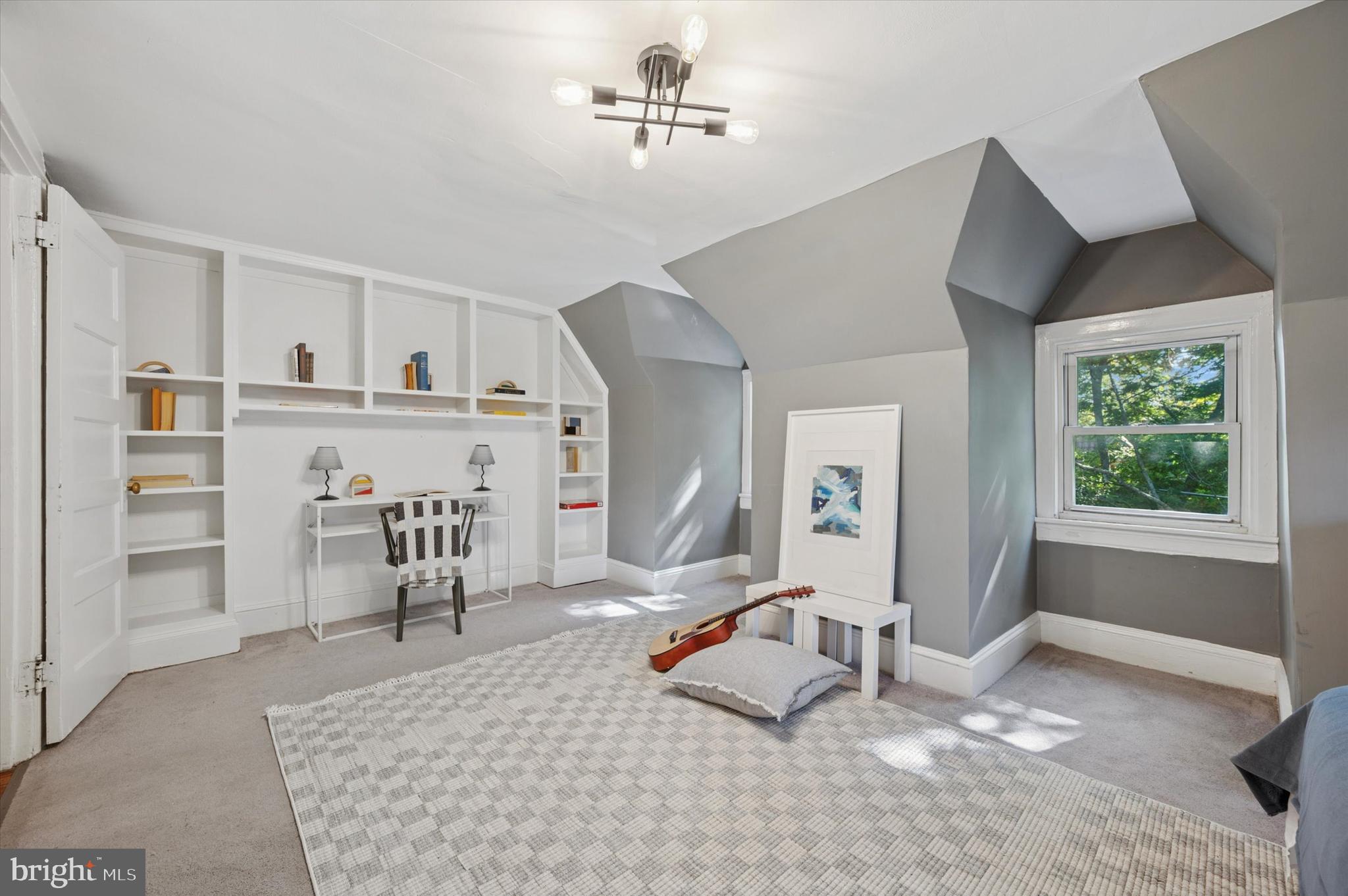 525 Burnham Road Philadelphia, PA 19119 - Photo 25 of 36 a room with furniture and a chandelier