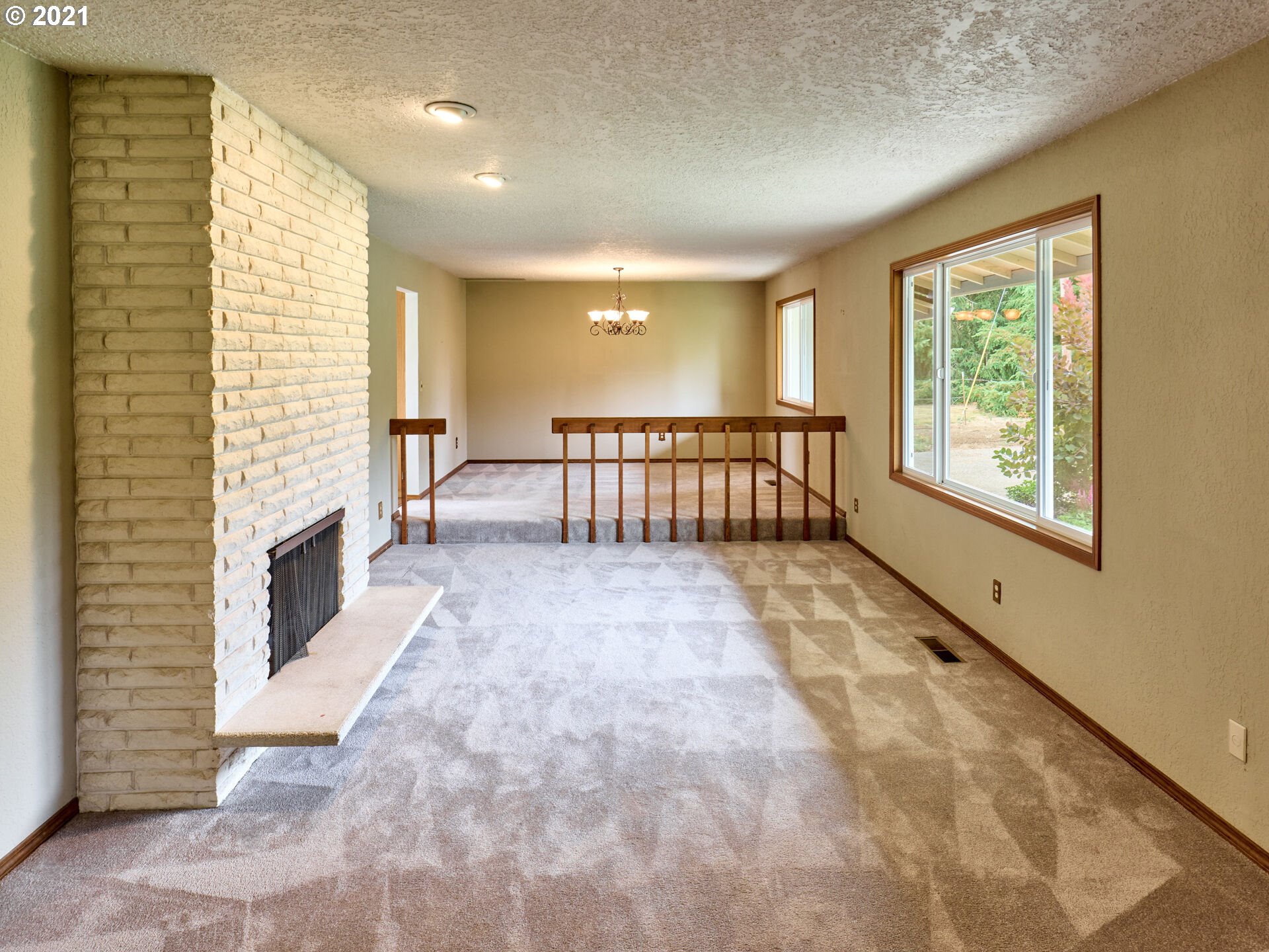 13912 South Carus Road Oregon City, OR 97045 - Photo 2 of 31