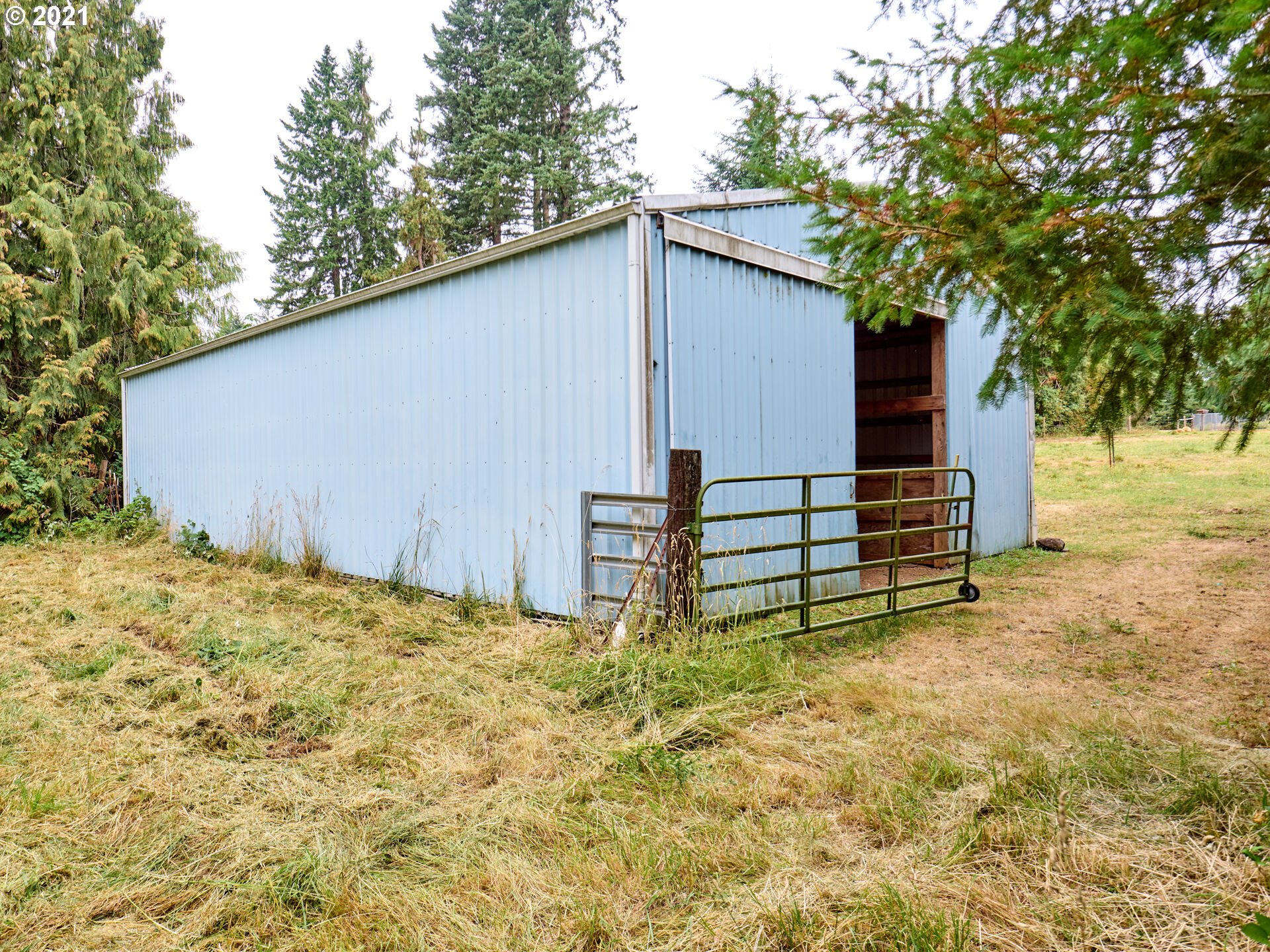 13912 South Carus Road Oregon City, OR 97045 - Photo 17 of 31