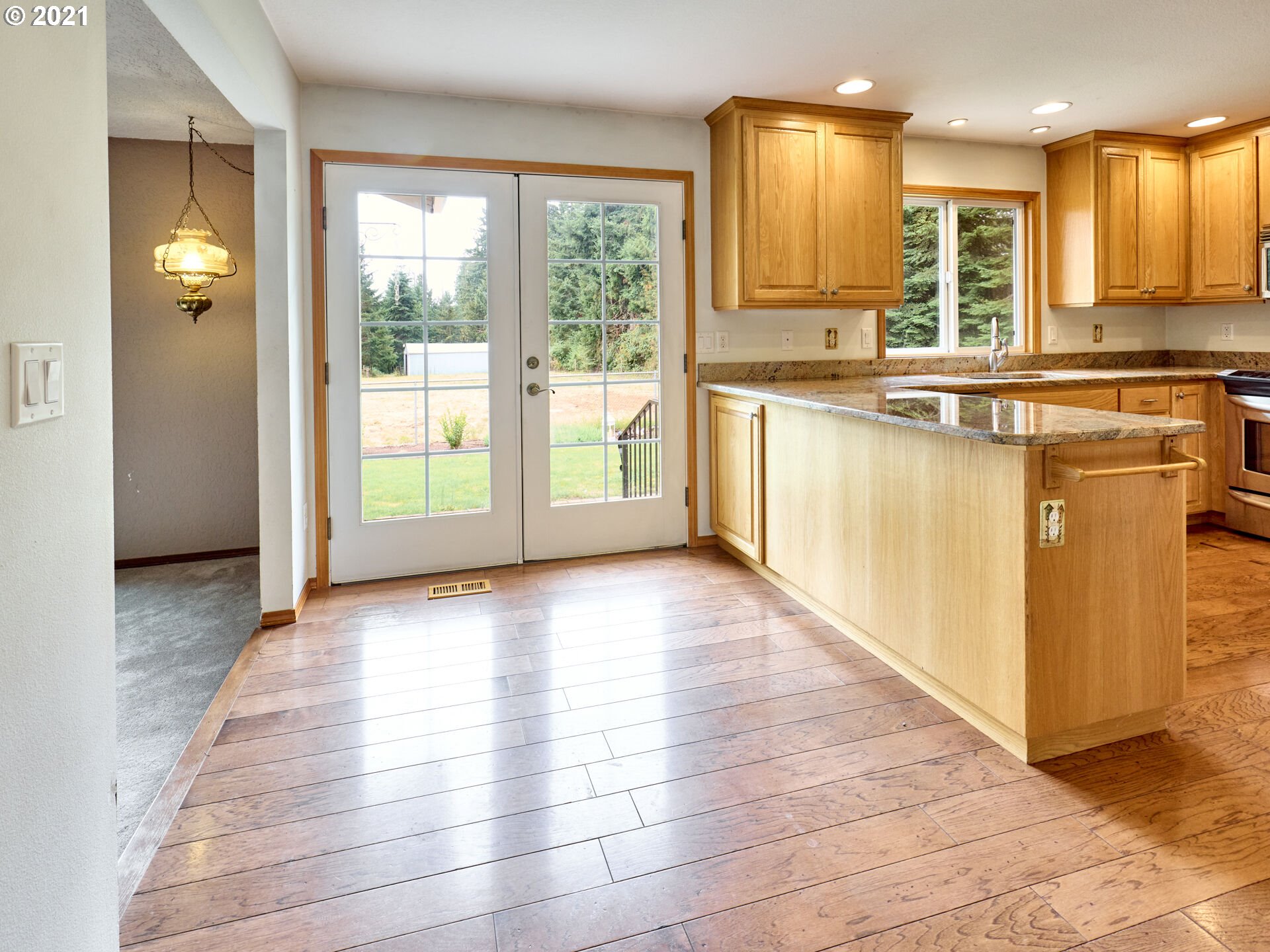 13912 South Carus Road Oregon City, OR 97045 - Photo 6 of 31