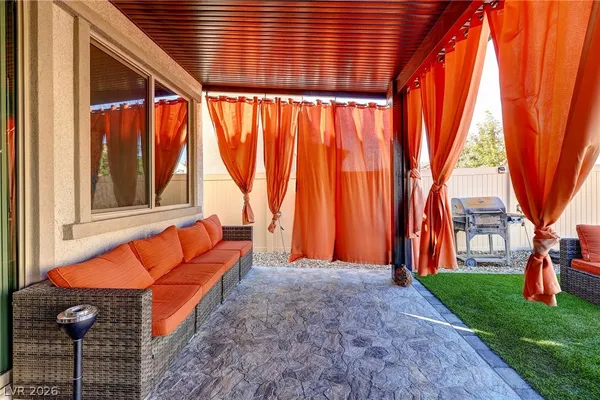 $464,999 | 6955 Stone Cactus Street, North Las Vegas, NV 89086