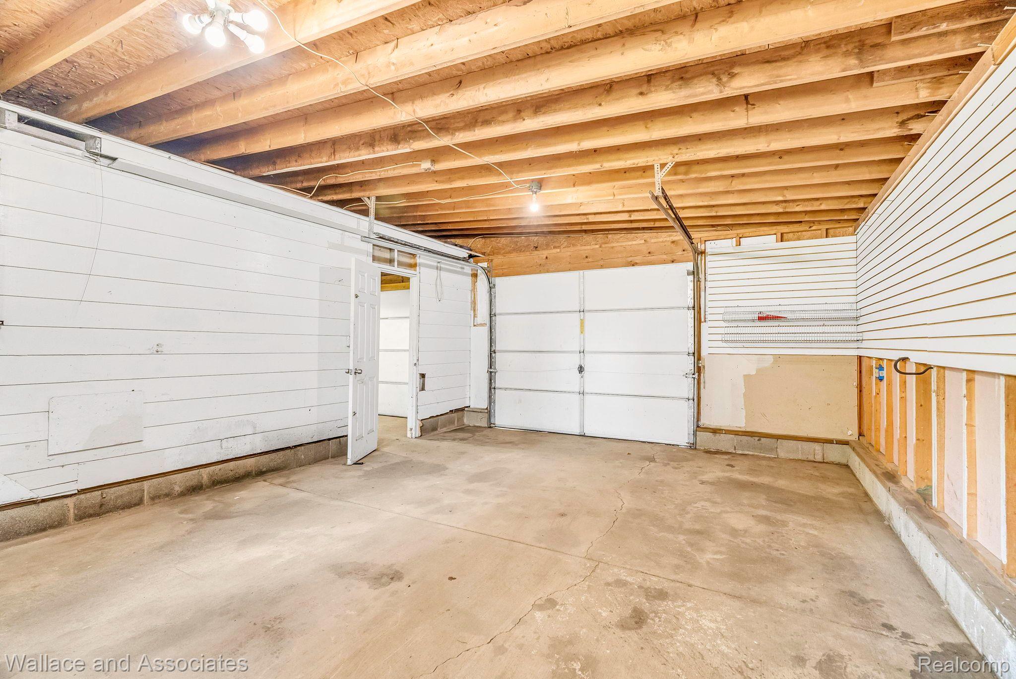 3939 Burtch Road Fort Gratiot, MI 48059 - Photo 32 of 39 Gallery Image 32