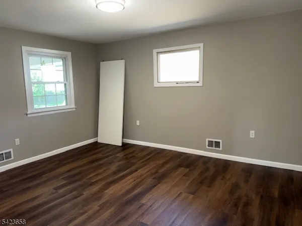 $3,500 | 33 Elm Avenue, Fanwood, NJ 07023