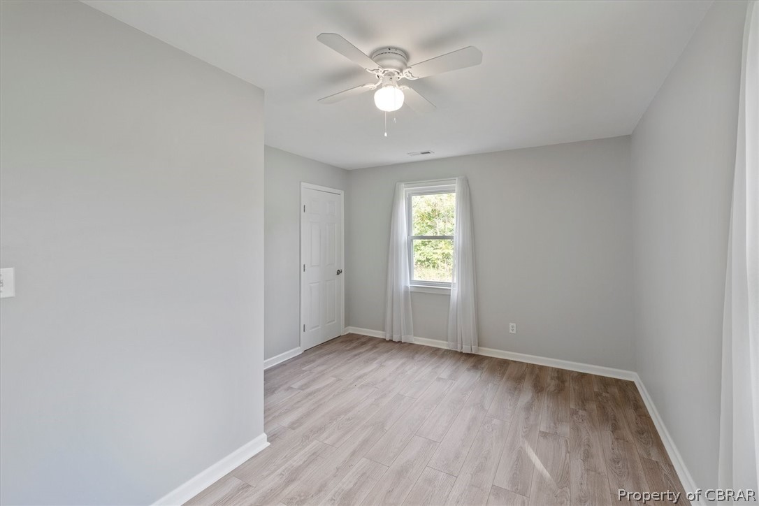 8016 Brays Point Road Hayes, VA 23072 - Photo 28 of 50