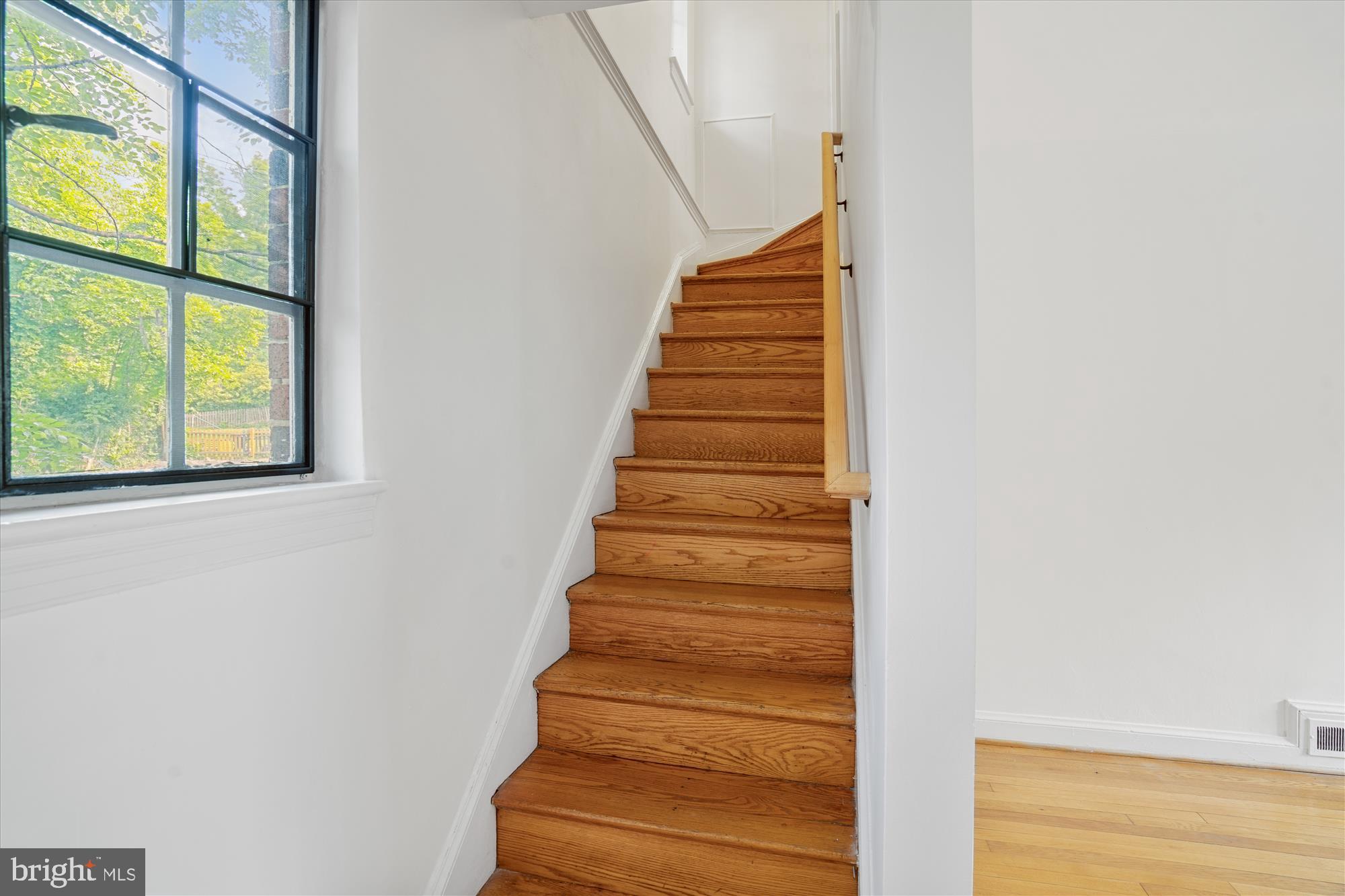 5906 Forest Road Cheverly, MD 20785 - Photo 14 of 30 Let's go upstairs!