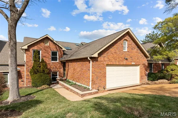 $539,900 | 730 Willow Spring Hill Court, Chesterfield, MO 63017