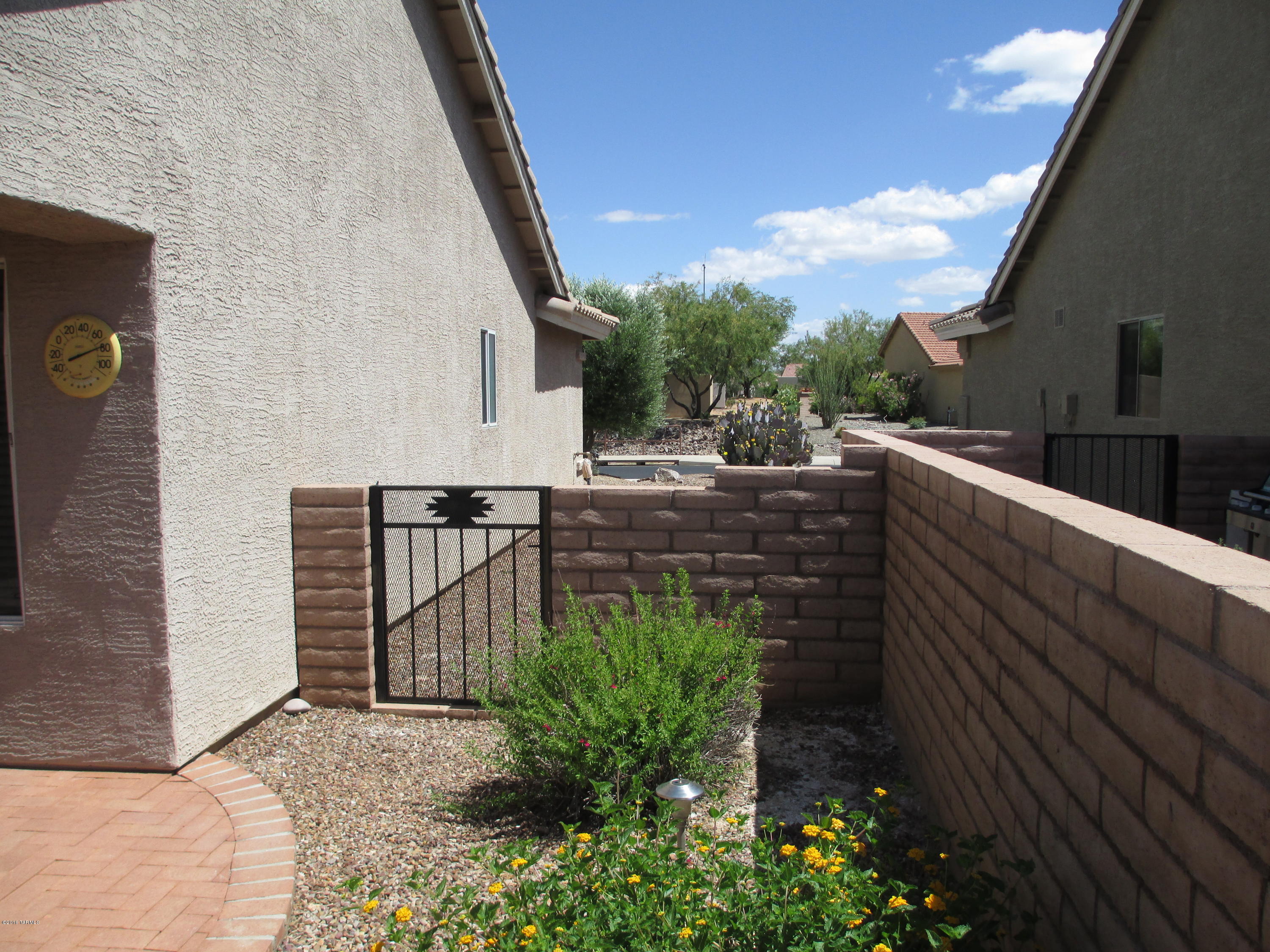 1770 East Redstart Road Green Valley, AZ 85614 - Photo 25 of 30 Gallery Image 25