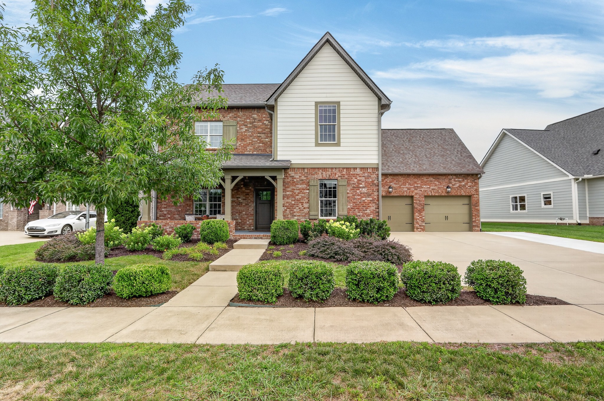 792 Plowson Road Mount Juliet, TN 37122 - Photo 2 of 50