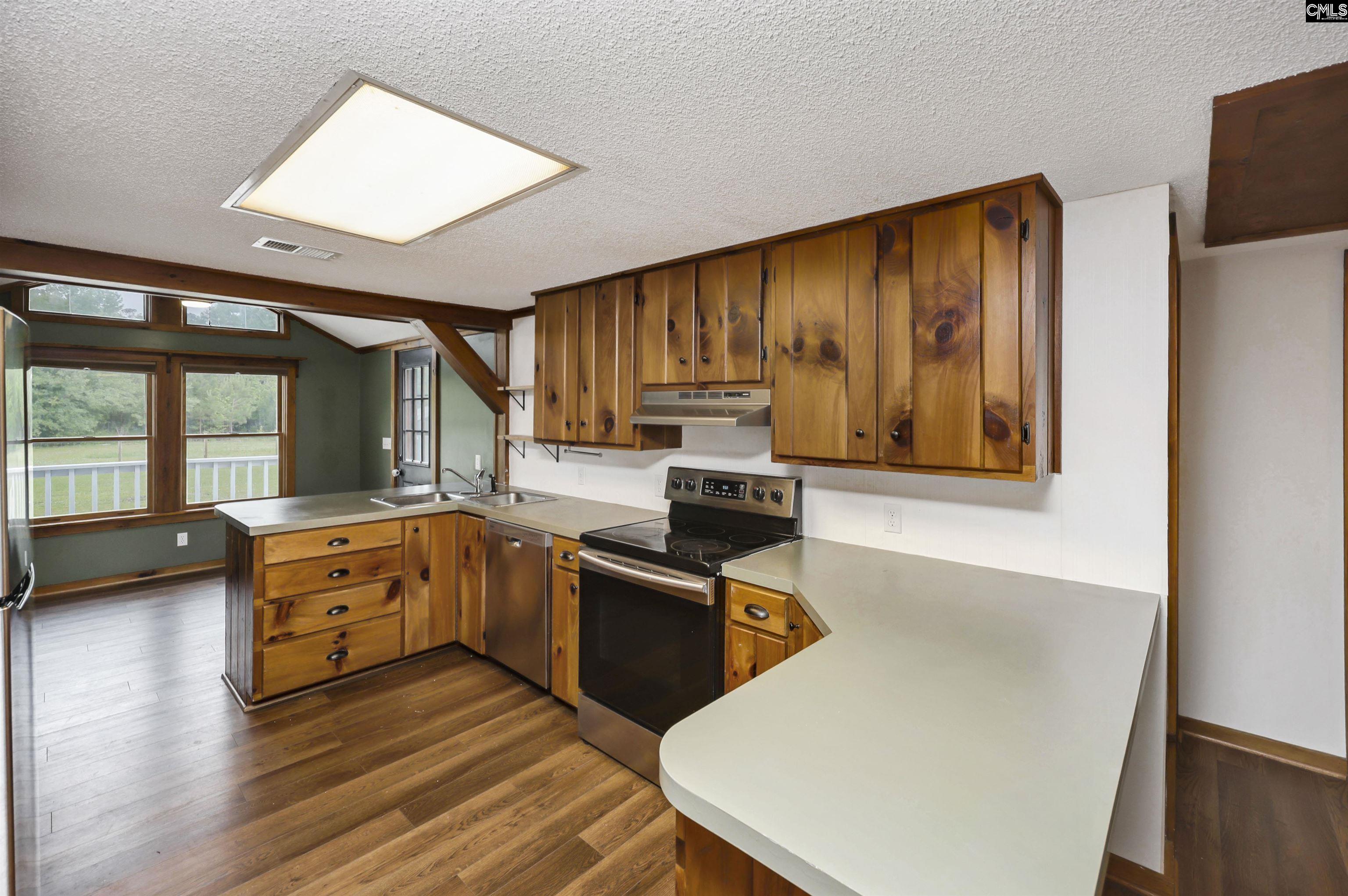 181 State Rd S-28-373 Camden, SC 29020 - Photo 12 of 32