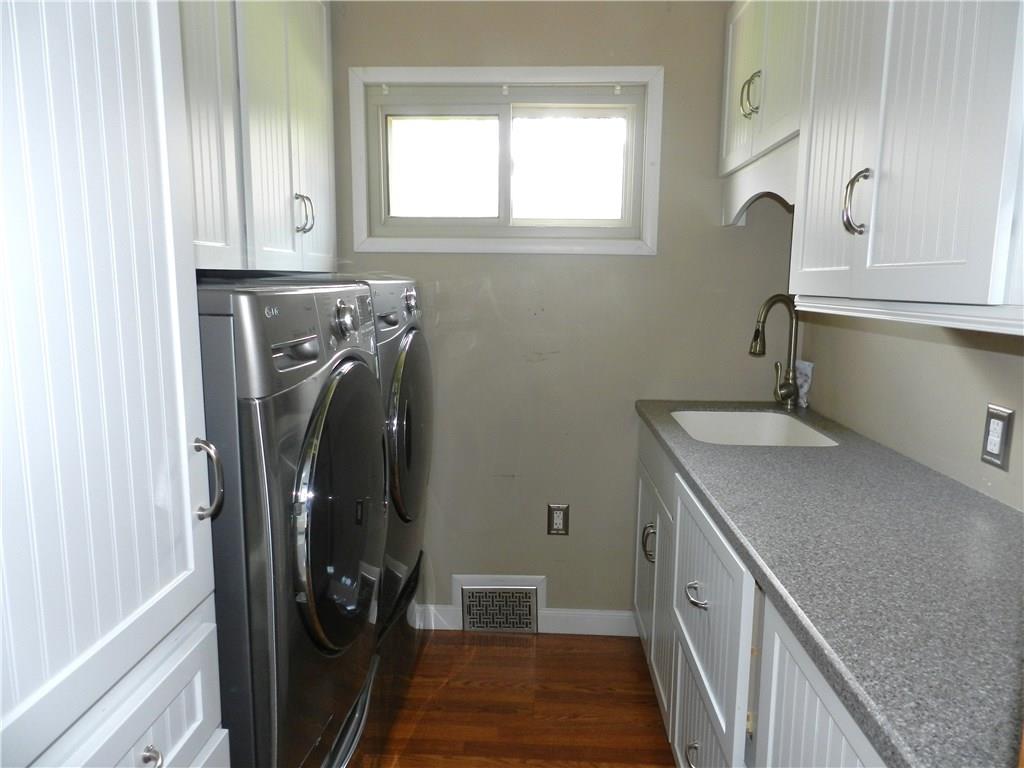 718 Gardner Center Road New Castle, PA 16101 - Photo 12 of 18