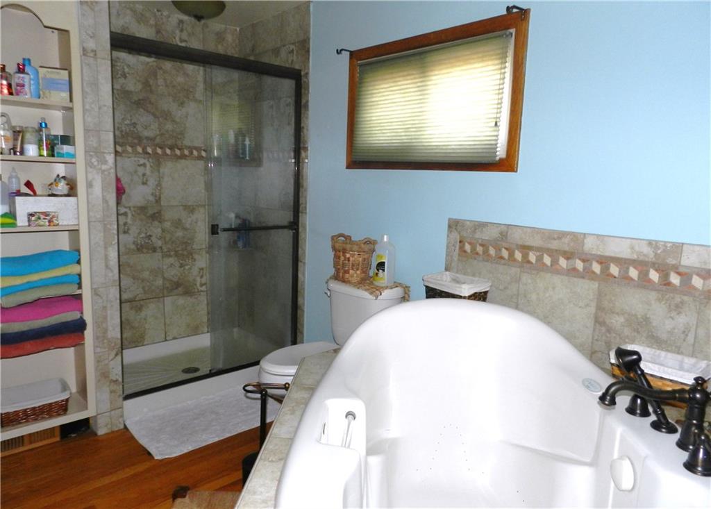 718 Gardner Center Road New Castle, PA 16101 - Photo 10 of 18