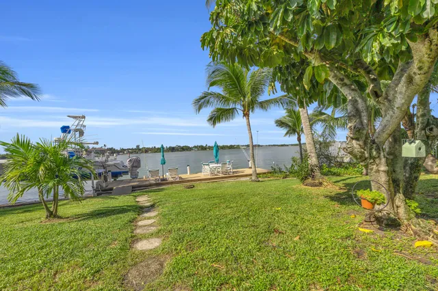 $5,695,000 | 1305 Peninsular Road, Jupiter, FL 33469