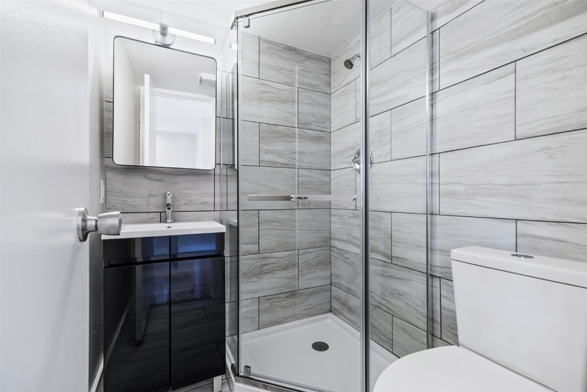 214 South Ridge Street, Unit 6 Breckenridge, CO 80424 - Photo 12 of 17 Gallery Image 12