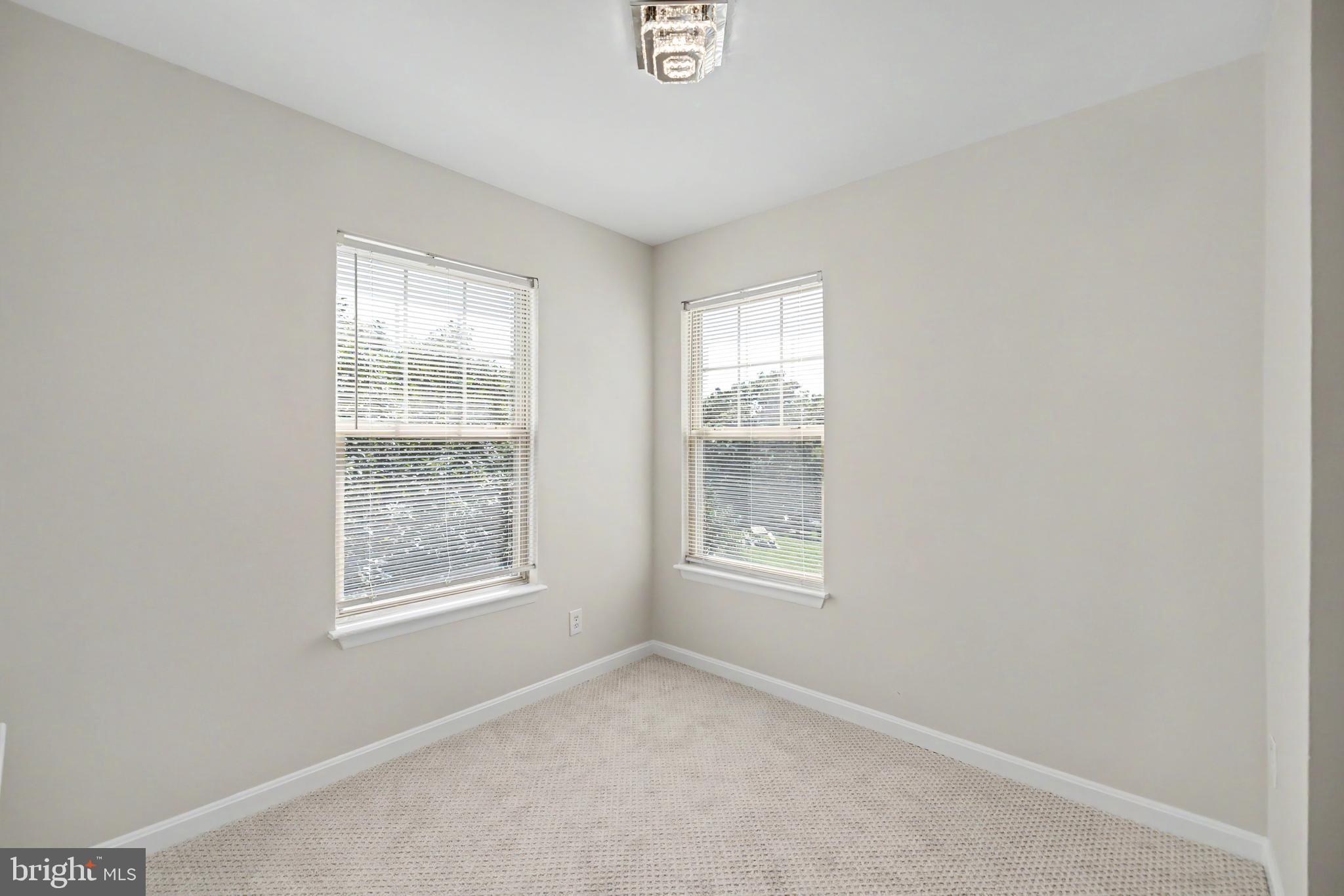 1727 Ascot Way, Unit 1727G Reston, VA 20190 - Photo 7 of 33 Gallery Image 7