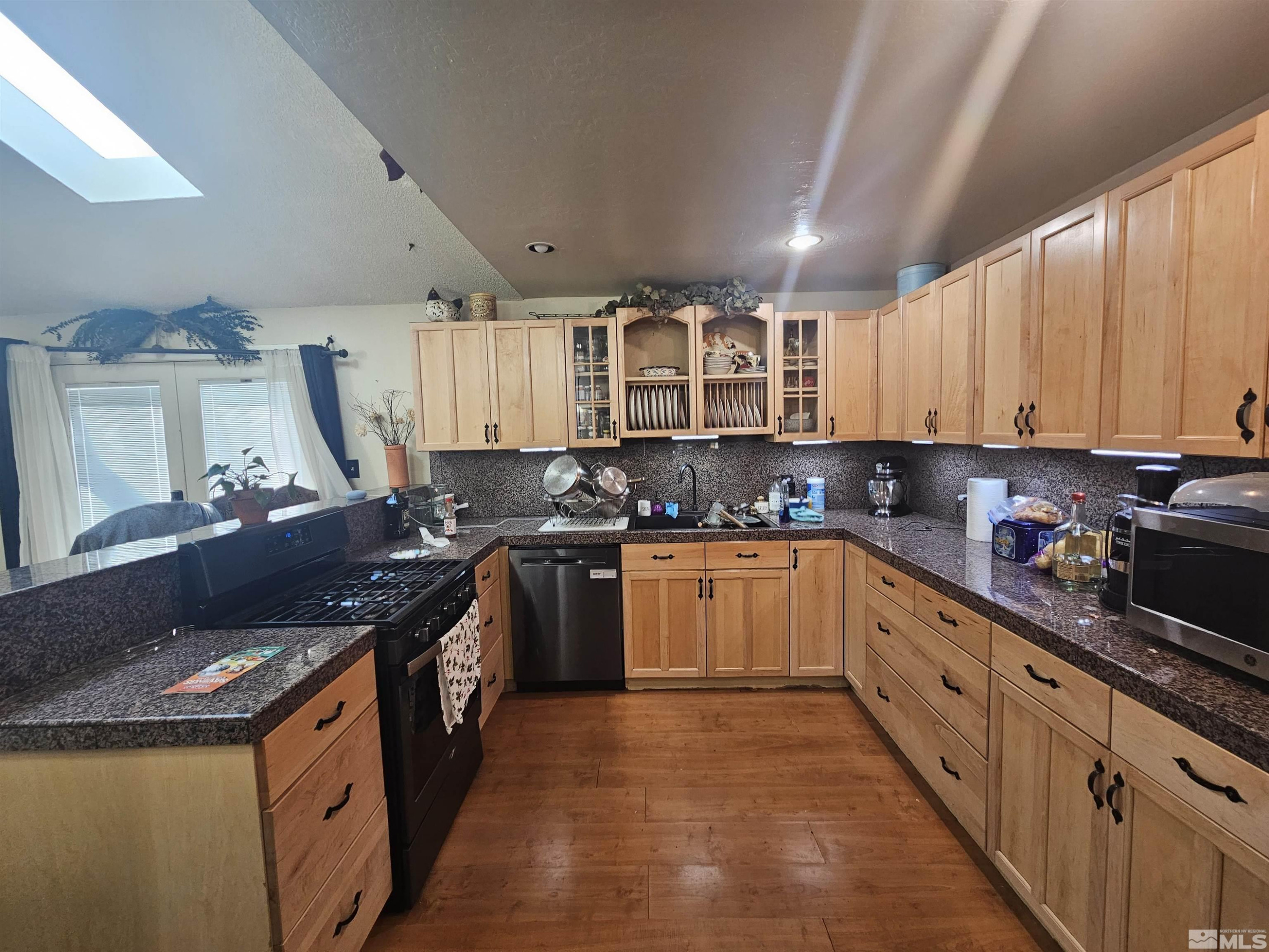 4410 Reggie Road Reno, NV 89502 - Photo 6 of 22 Photo 6