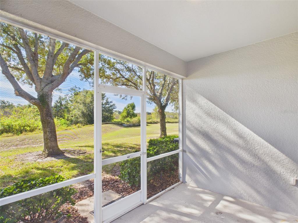 2727 Rutledge Court Winter Haven, FL 33884 - Photo 3 of 22