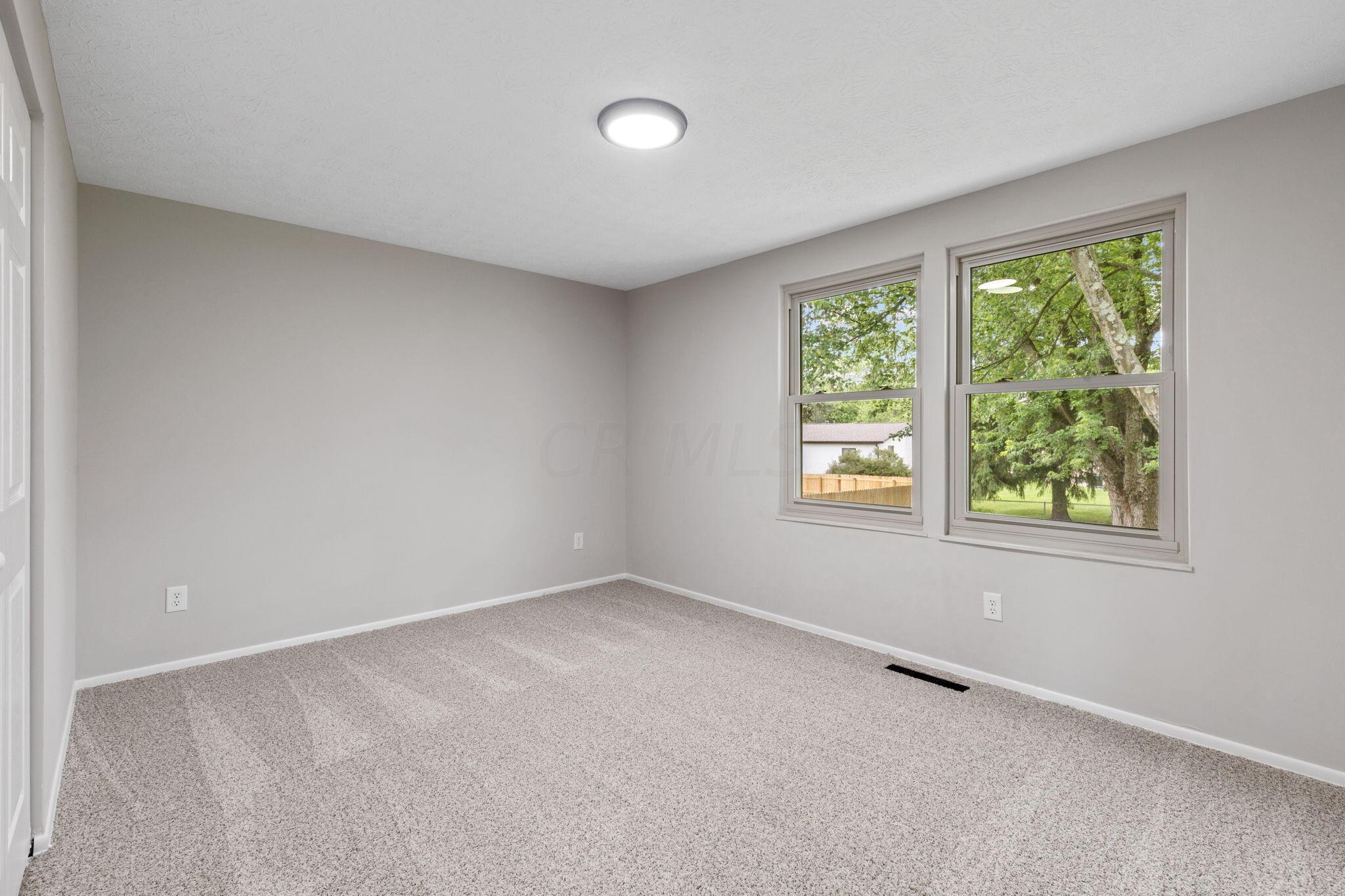 1639 Parkgate Road Columbus, OH 43229 - Photo 14 of 32 24-web-or-mls-2024-5-23 1639 Parkgate Rd