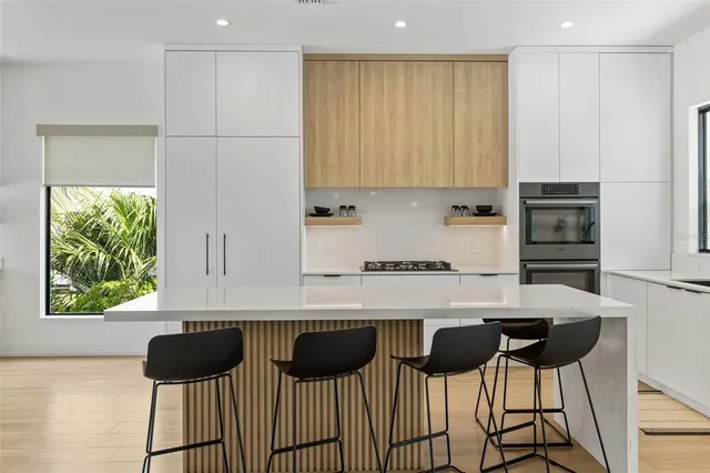 $4,850,000 | 415 North Bay Boulevard, Anna Maria, FL 34216