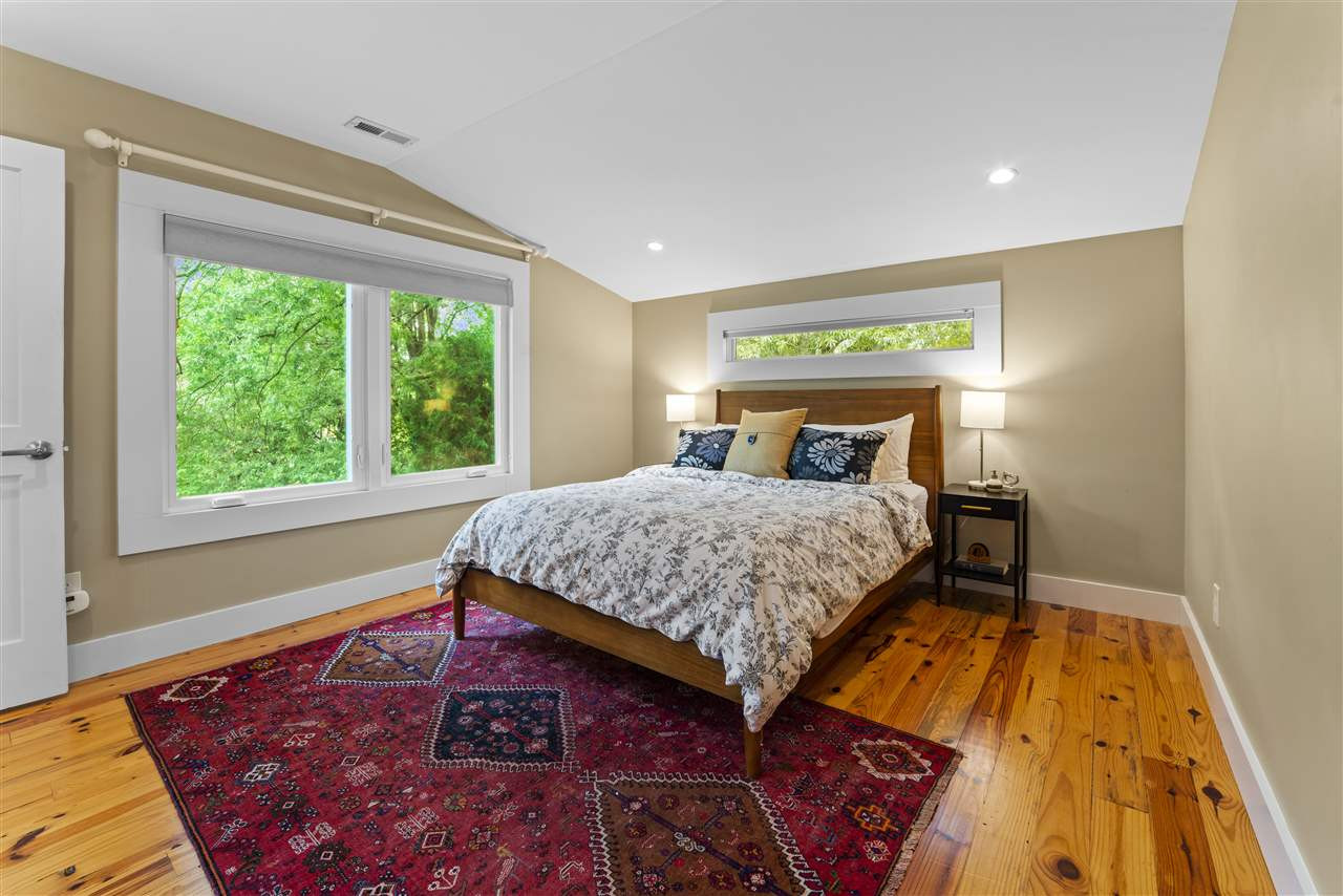 122 Georgetown Road Raleigh, NC 27608 - Photo 20 of 30 Master Bedroom