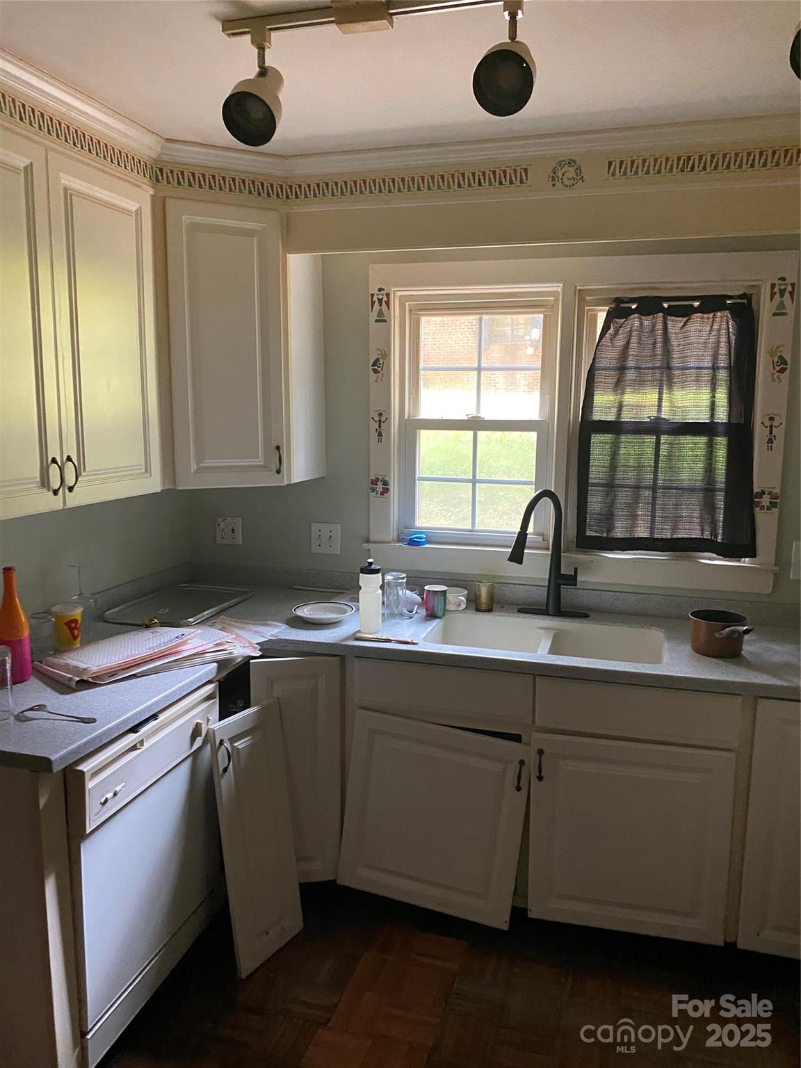 910 Parham Street Henderson, NC 27536 - Photo 12 of 17