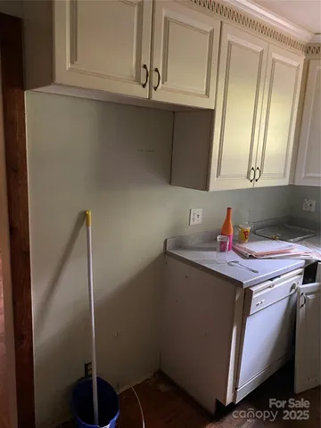 $280,000 | 910 Parham Street, Henderson, NC 27536