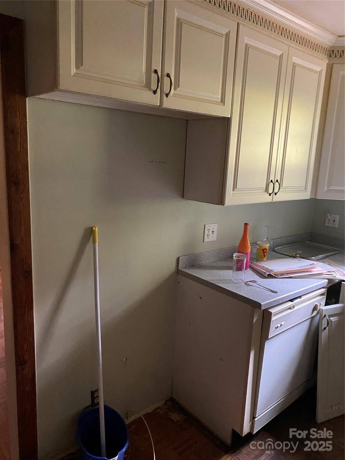 910 Parham Street Henderson, NC 27536 - Photo 13 of 17