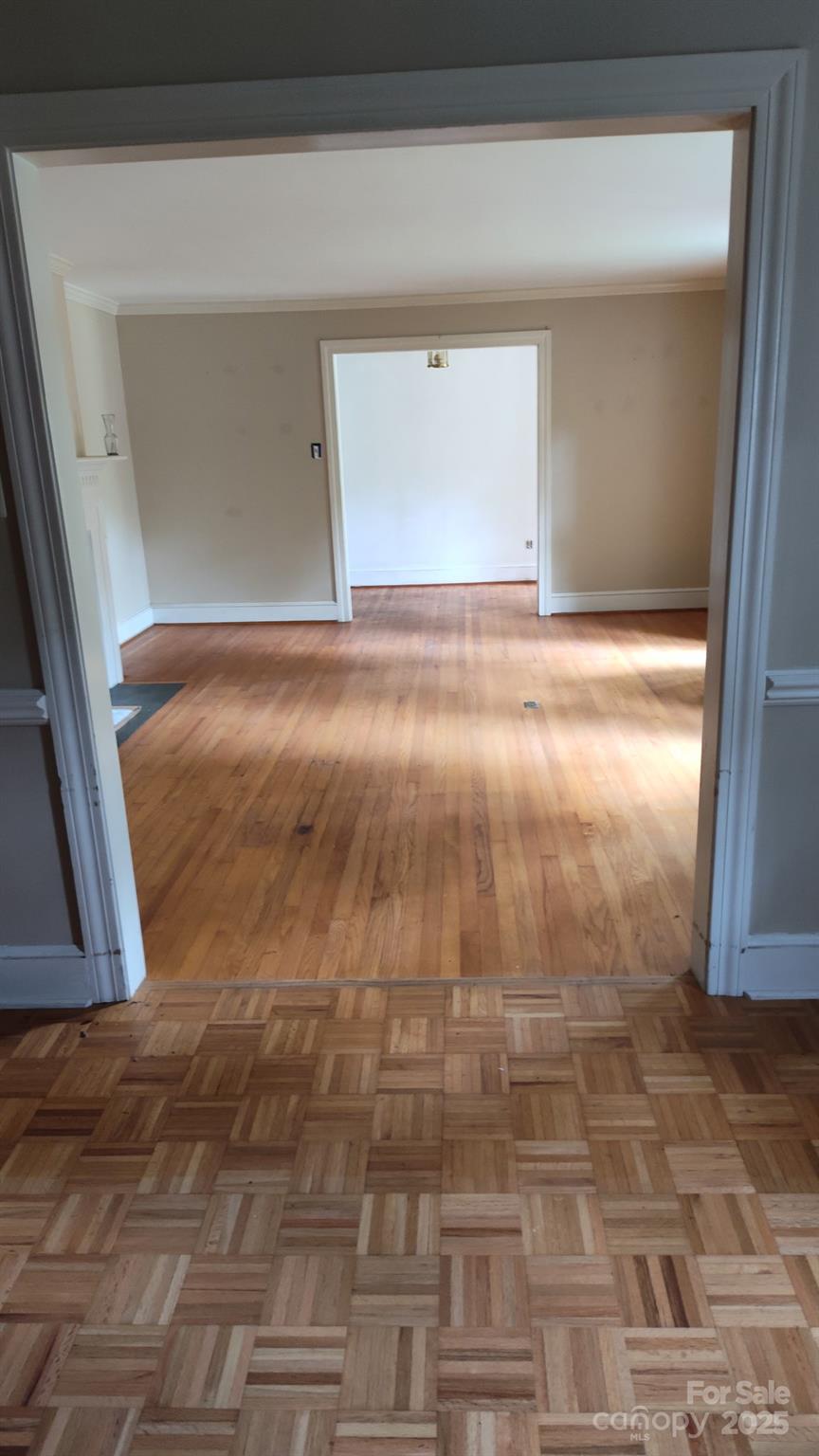 910 Parham Street Henderson, NC 27536 - Photo 6 of 17