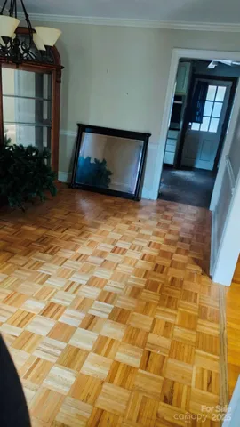 $280,000 | 910 Parham Street, Henderson, NC 27536