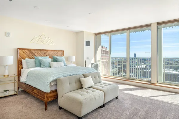 $1,495,000 | 1 West Exchange Street, Unit 1807, Providence, RI 02903
