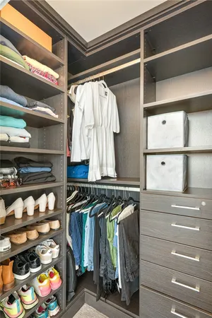 $1,495,000 | 1 West Exchange Street, Unit 1807, Providence, RI 02903