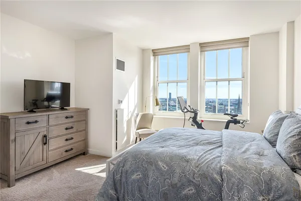 $1,495,000 | 1 West Exchange Street, Unit 1807, Providence, RI 02903