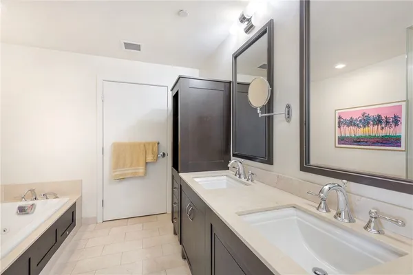 $1,495,000 | 1 West Exchange Street, Unit 1807, Providence, RI 02903